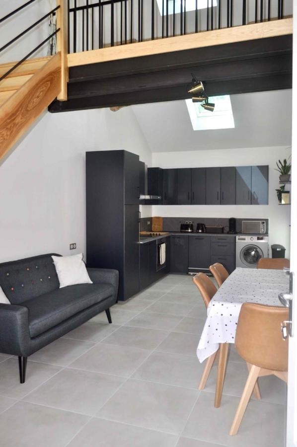 La Madelaine-sous-Montreuil Les Bobos A La Ferme Bed & Breakfast エクステリア 写真